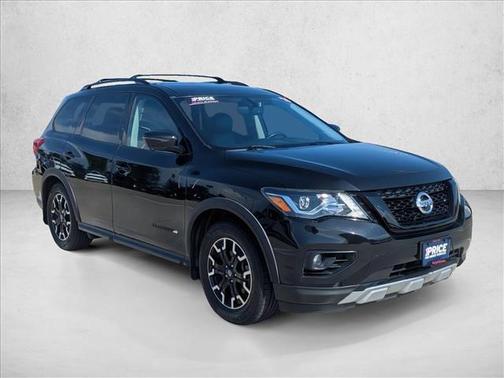 2019 Nissan Pathfinder SL