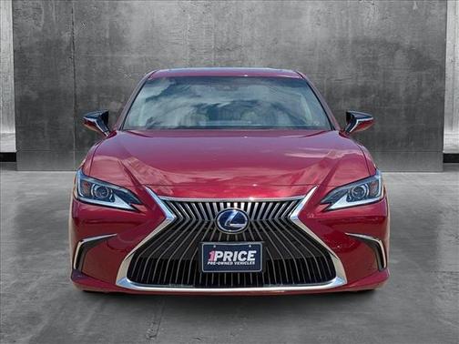 2020 Lexus ES 300h Base