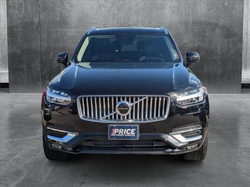 2022 Volvo XC90 T6 Inscription