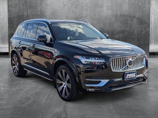 2022 Volvo XC90 T6 Inscription