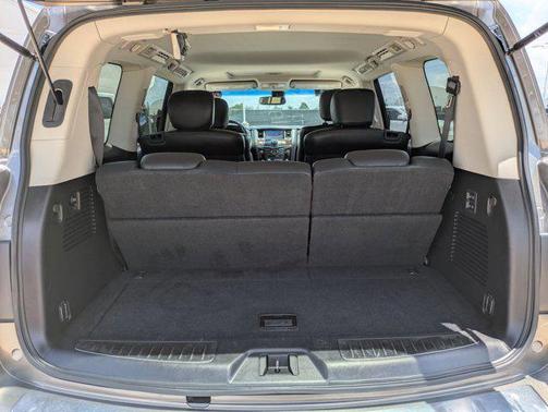 2017 INFINITI QX80 Base
