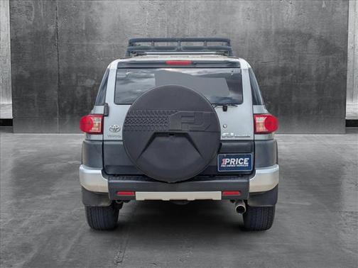 2010 Toyota FJ Cruiser Base