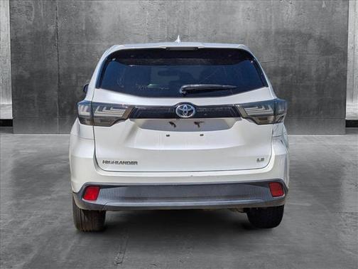 2016 Toyota Highlander LE Plus