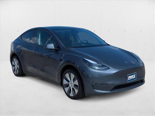 2023 Tesla Model Y RWD