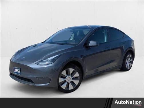 2023 Tesla Model Y RWD
