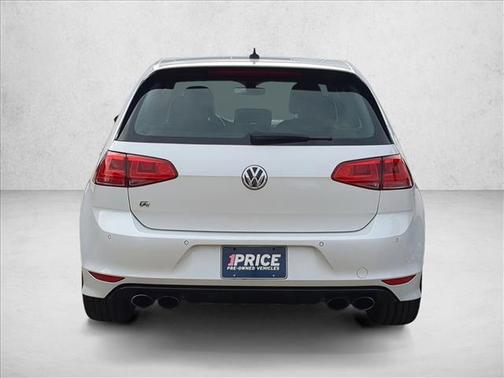 2017 Volkswagen Golf R 2.0T DSG