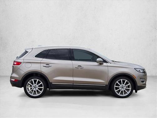 Tan/Brown 2019 Lincoln MKC Reserve