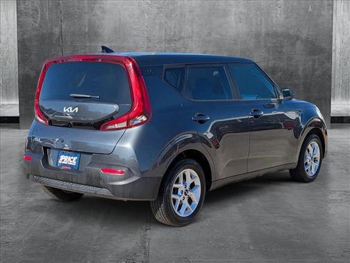 2022 Kia Soul LX