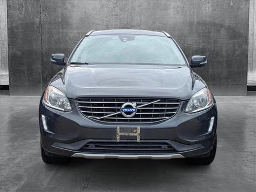 2016 Volvo XC60 T6 Drive-E