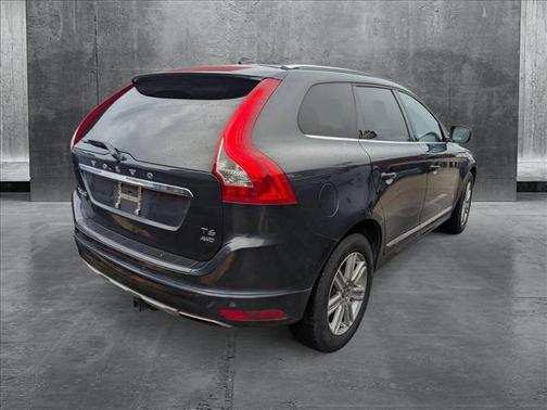 2016 Volvo XC60 T6 Drive-E