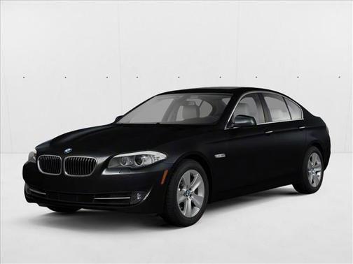 2011 BMW 528 528i