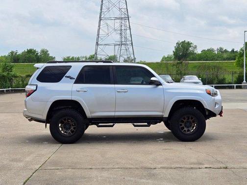 Classic Silver Metallic 2021 Toyota 4Runner TRD Off Road