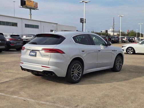 2024 Maserati Grecale GT