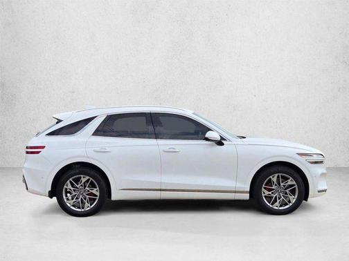 Matterhorn White 2022 Genesis GV70 2.5T AWD