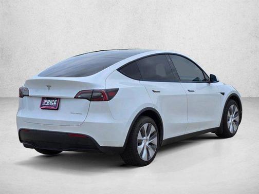 Pearl White Multi-Coat 2023 Tesla Model Y Long Range Dual Motor All-Wheel Drive