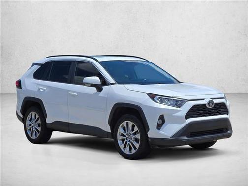 Super White 2020 Toyota RAV4 XLE Premium