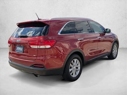 2018 Kia Sorento LX