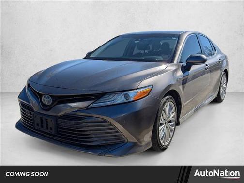 2018 Toyota Camry Hybrid XLE