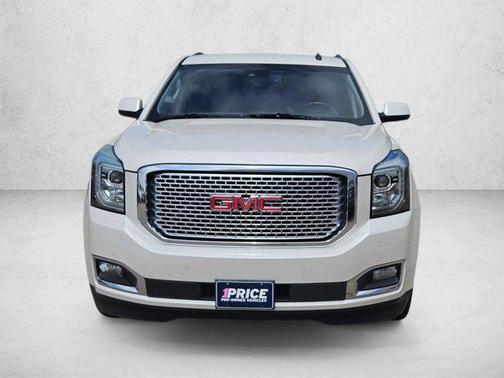 White Diamond Tricoat 2015 GMC Yukon Denali