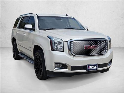 White Diamond Tricoat 2015 GMC Yukon Denali