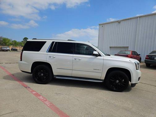 White Diamond Tricoat 2015 GMC Yukon Denali
