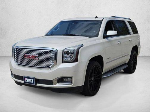 White Diamond Tricoat 2015 GMC Yukon Denali