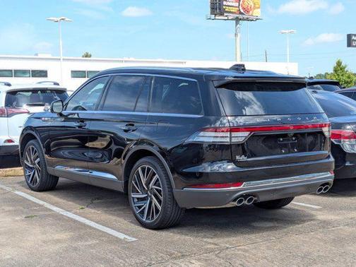2025 Lincoln Aviator Reserve AWD
