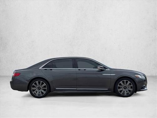 Magnetic Gray Metallic 2017 Lincoln Continental Reserve