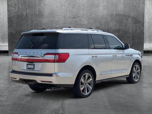 2019 Lincoln Navigator Black Label