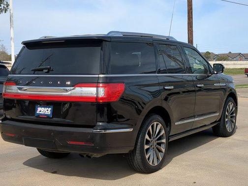 2019 Lincoln Navigator Select