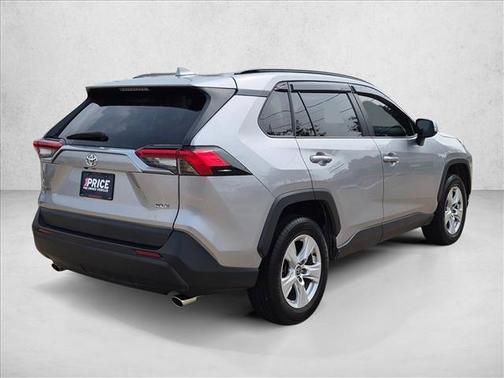 Silver Sky Metallic 2021 Toyota RAV4 XLE
