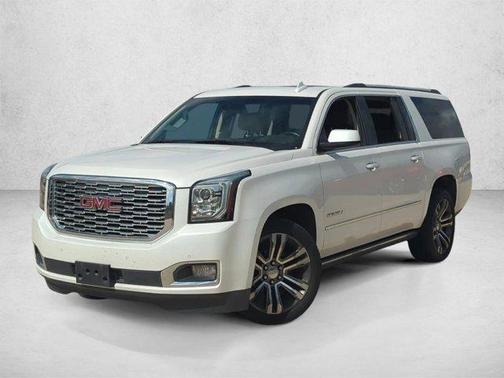 White Frost Tricoat 2019 GMC Yukon XL Denali
