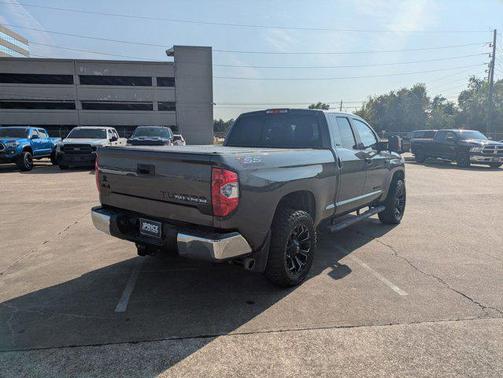 2014 Toyota Tundra SR5