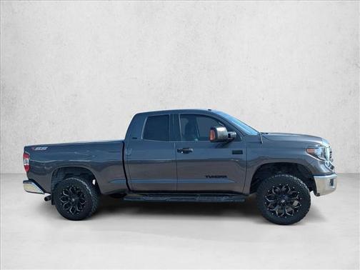 2014 Toyota Tundra SR5