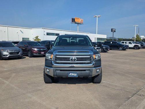 2014 Toyota Tundra SR5