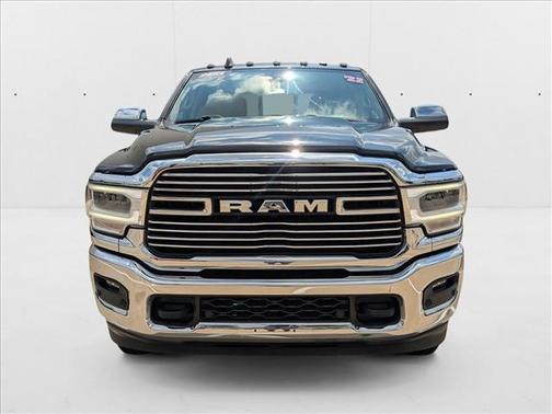 2022 RAM 2500 Laramie Crew Cab 4x4 6'4' Box