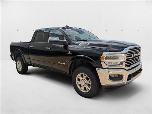 2022 RAM 2500 Laramie Crew Cab 4x4 6'4' Box