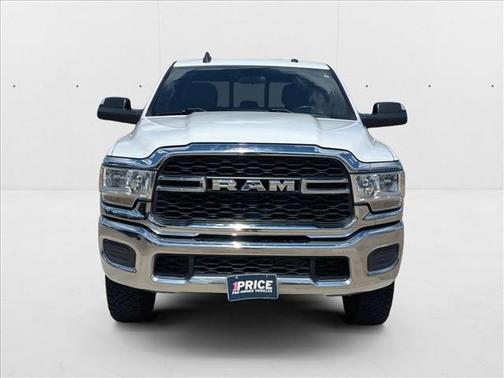 2021 RAM 2500 Tradesman Crew Cab 4x4 6'4' Box
