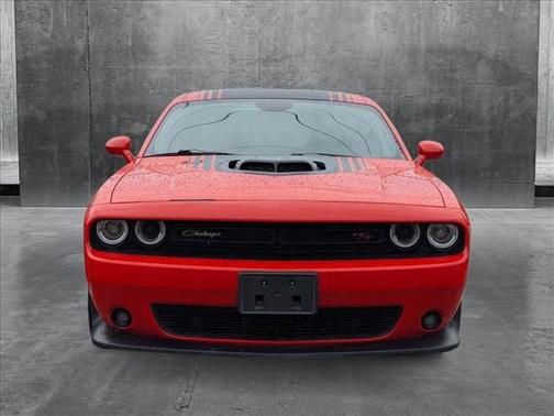 2016 Dodge Challenger R/T Scat Pack