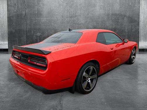 2016 Dodge Challenger R/T Scat Pack