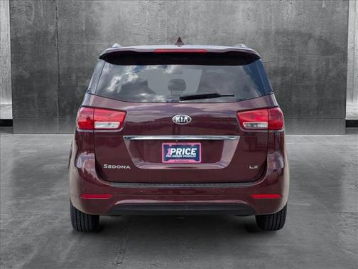 2016 Kia Sedona LX