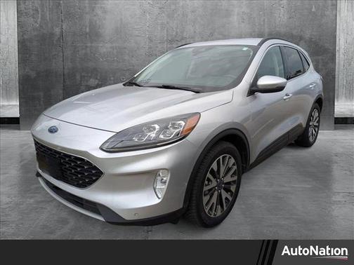 2020 Ford Escape Titanium