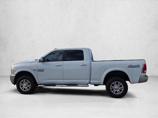 2018 RAM 2500 Laramie Crew Cab 4x4 6'4' Box