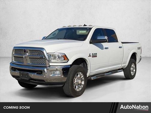 2018 RAM 2500 Laramie Crew Cab 4x4 6'4' Box