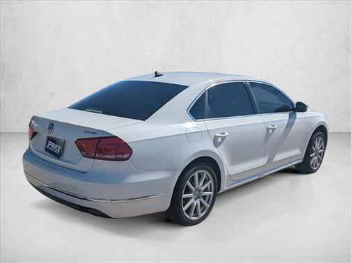 2014 Volkswagen Passat 2.0L TDI DSG SEL Premium