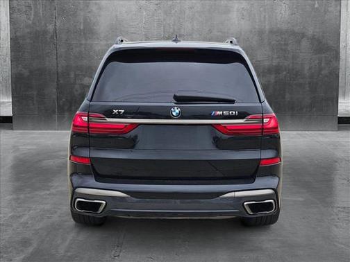 2020 BMW X7 M50i