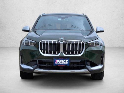 San Remo Green Metallic 2023 BMW X1 xDrive28i