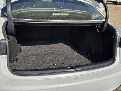 2016 Lexus IS 200t Base