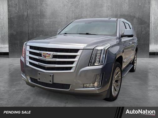 2018 Cadillac Escalade Luxury