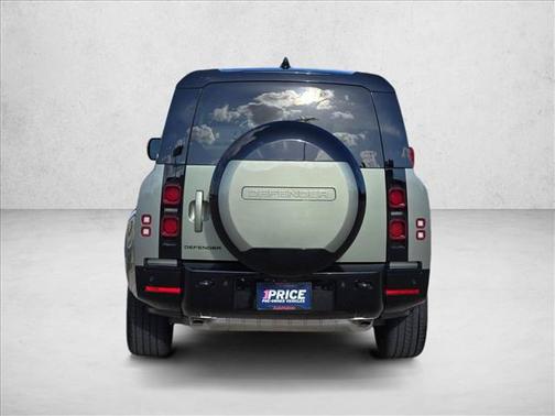 Pangea Green Metallic 2025 Land Rover Defender 130 P400 X-Dynamic SE